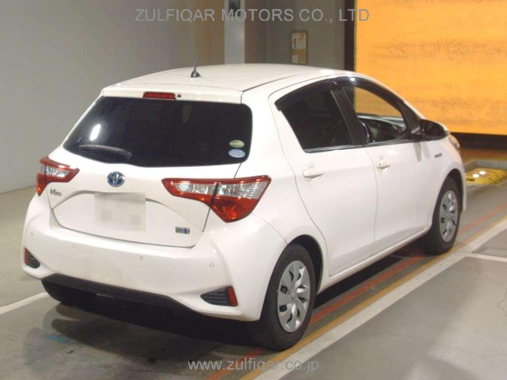 TOYOTA VITZ 2019 Image 2