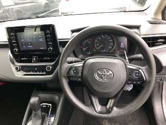 TOYOTA COROLLA TOURING 2019 Image 6