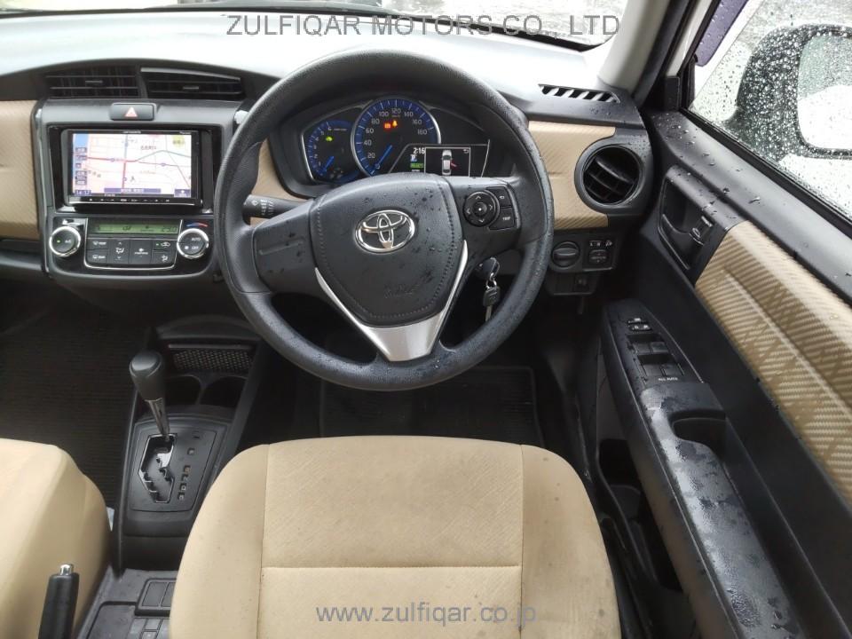 TOYOTA COROLLA AXIO 2014 Image 8