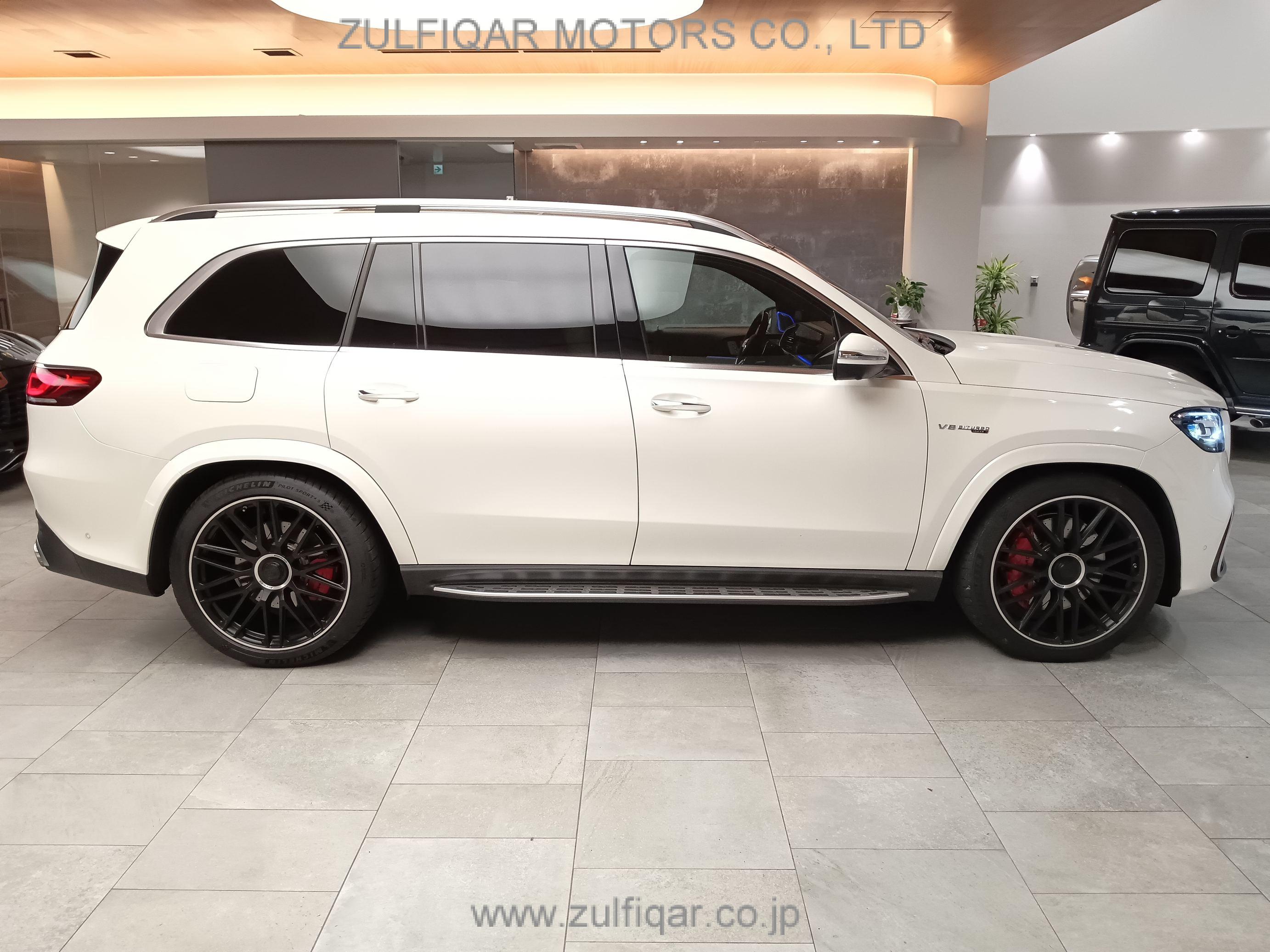 MERCEDES AMG GLS 2023 Image 12