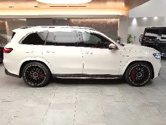 MERCEDES AMG GLS 2023 Image 12