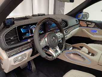 MERCEDES AMG GLS 2023 Image 19