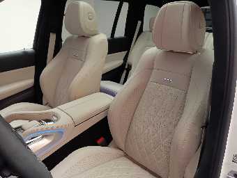 MERCEDES AMG GLS 2023 Image 21