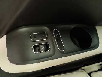 MERCEDES AMG GLS 2023 Image 33