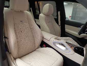 MERCEDES AMG GLS 2023 Image 39