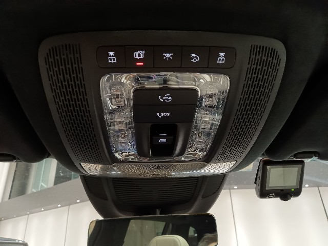 MERCEDES AMG GLS 2023 Image 55