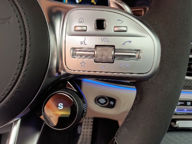 MERCEDES AMG GLS 2023 Image 58