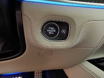 MERCEDES AMG GLS 2023 Image 55