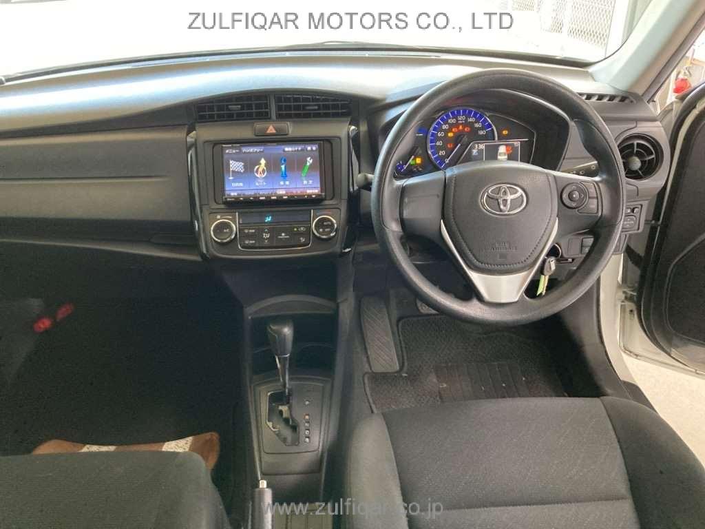 TOYOTA COROLLA AXIO 2018 Image 6