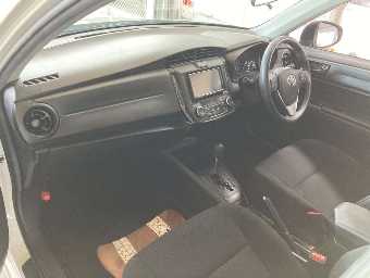 TOYOTA COROLLA AXIO 2018 Image 8