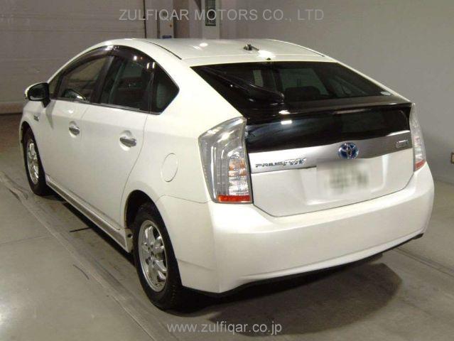 TOYOTA PRIUS PHV 2014 Image 4
