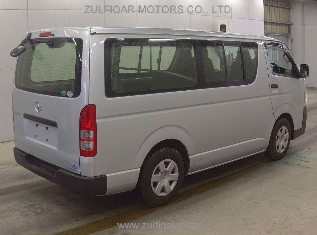 TOYOTA HIACE 2013 Image 5