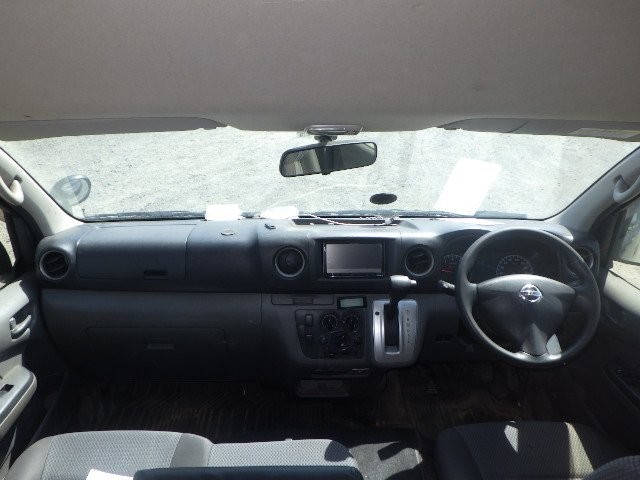 NISSAN NV350 CARAVAN 2014 Image 25