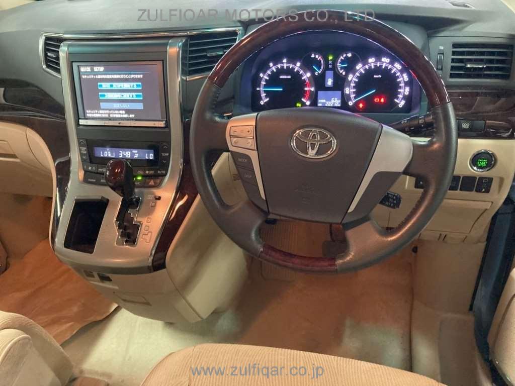 TOYOTA VELLFIRE 2012 Image 6