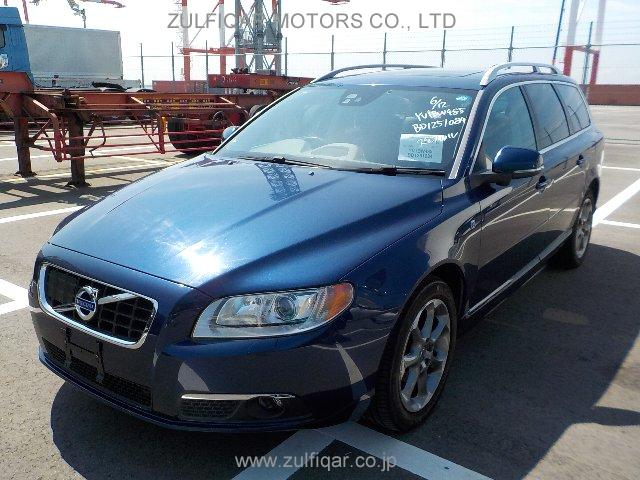 VOLVO V70 2013 Image 22