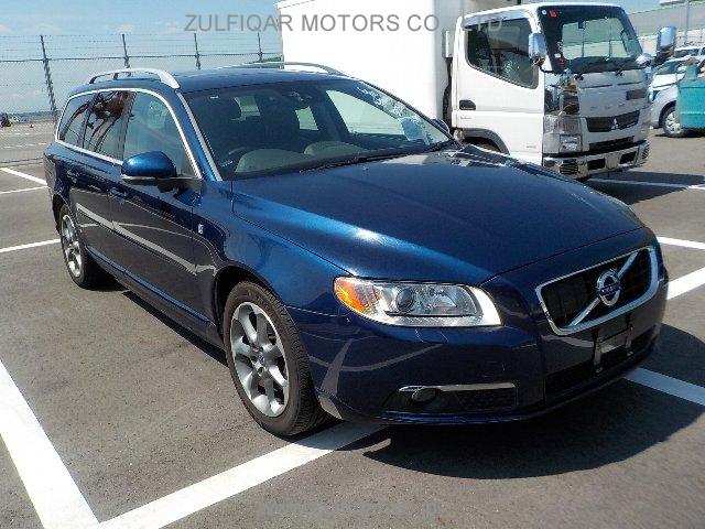 VOLVO V70 2013 Image 23