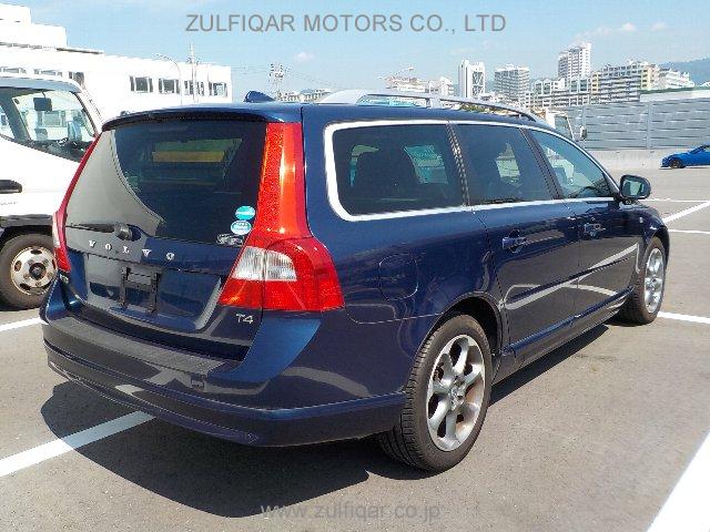 VOLVO V70 2013 Image 24