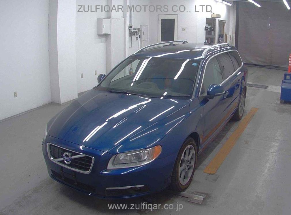 VOLVO V70 2013 Image 4