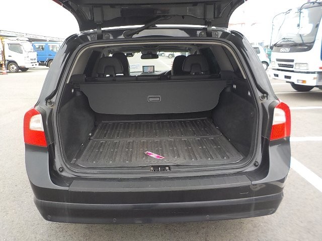VOLVO V70 2011 Image 21