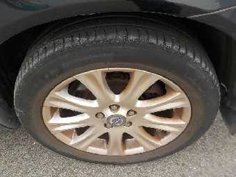 VOLVO V70 2011 Image 16