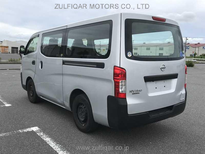 NISSAN NV350 CARAVAN 2017 Image 10