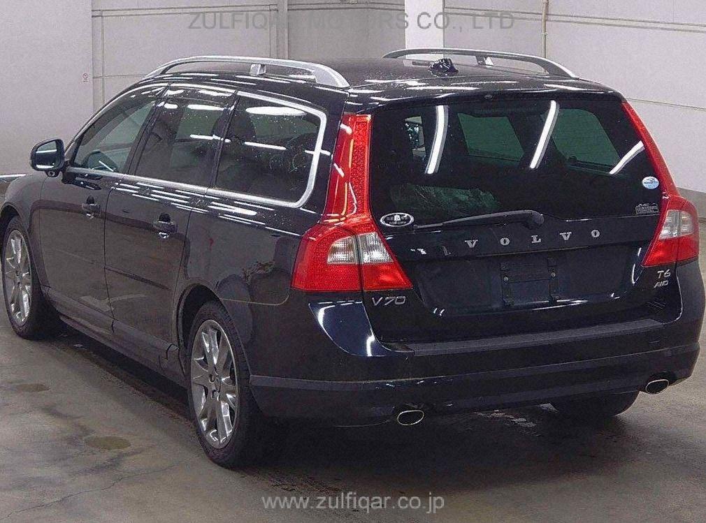 VOLVO V70 2013 Image 2