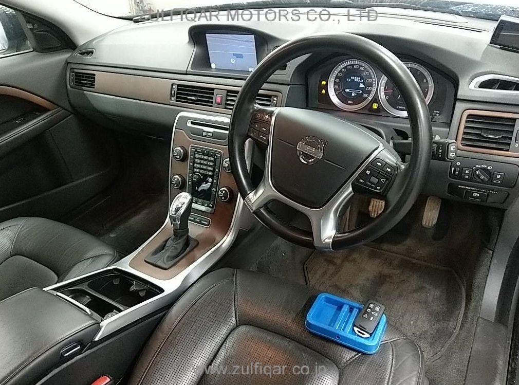 VOLVO V70 2013 Image 3