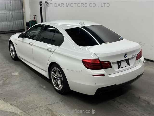 BMW 5 SERIES 2016 Image 2