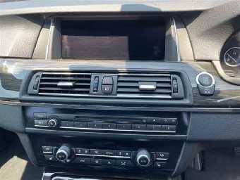 BMW 5 SERIES 2016 Image 6