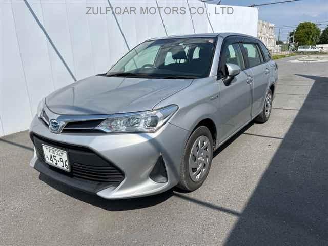 TOYOTA COROLLA FIELDER 2018 Image 4