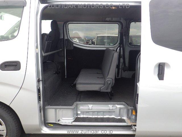 NISSAN NV350 CARAVAN 2019 Image 25