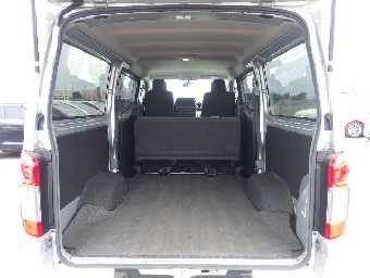 NISSAN NV350 CARAVAN 2019 Image 19