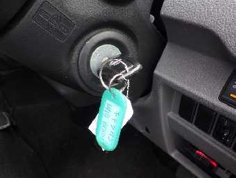 NISSAN NV350 CARAVAN 2019 Image 21