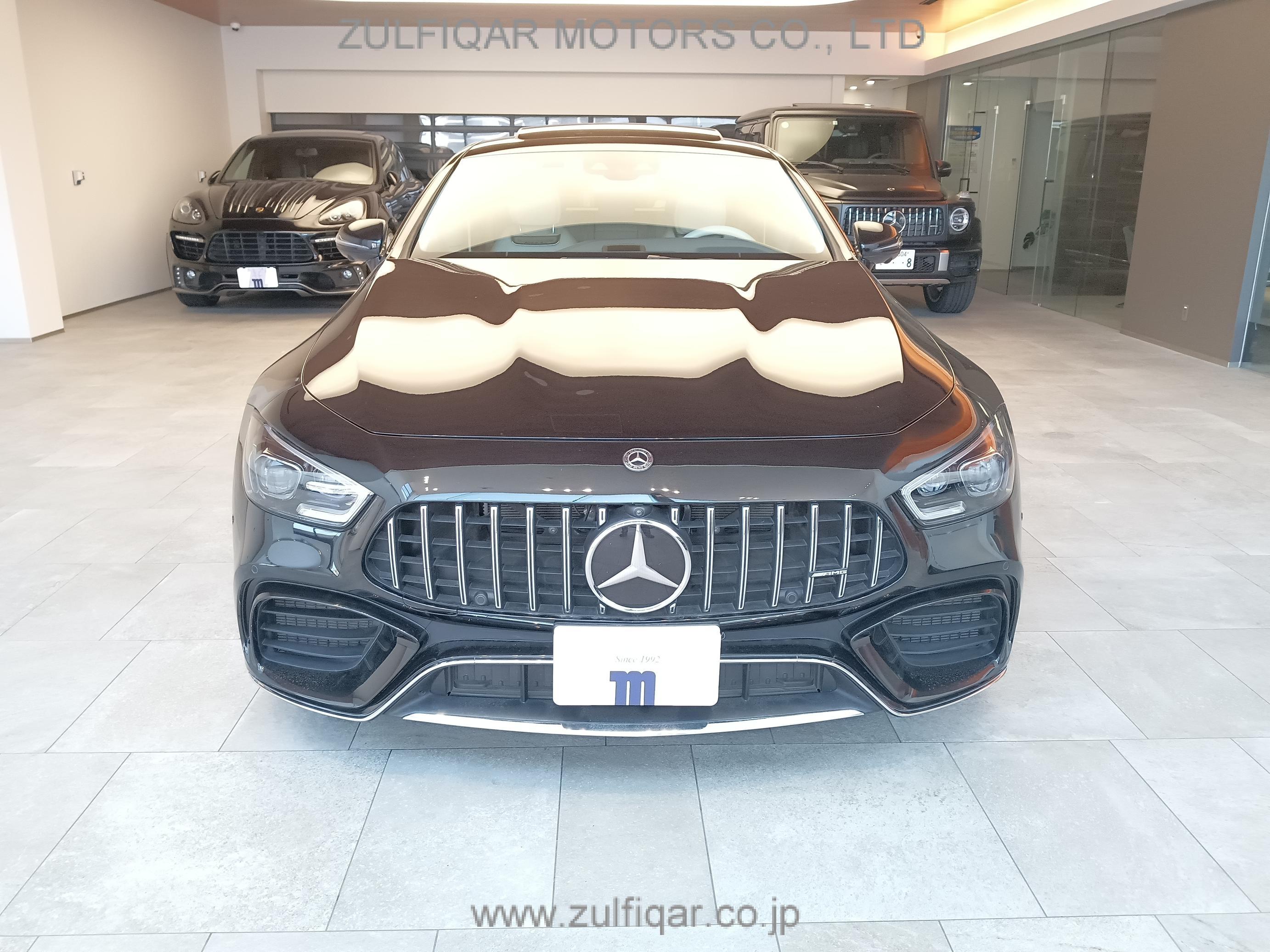 MERCEDES AMG GT 2019 Image 2