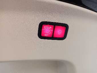 MERCEDES AMG GT 2019 Image 33