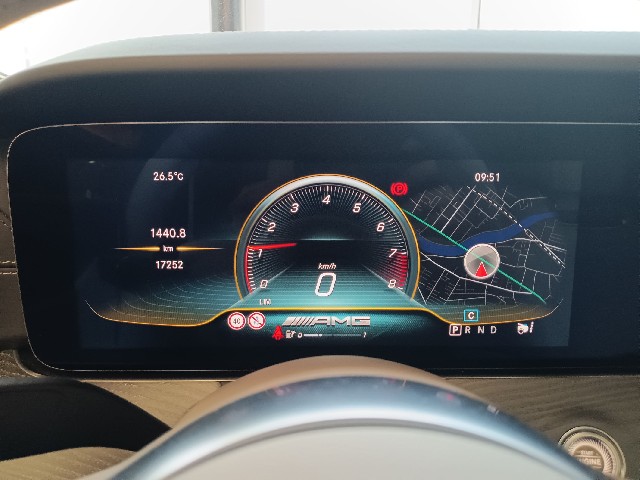 MERCEDES AMG GT 2019 Image 41