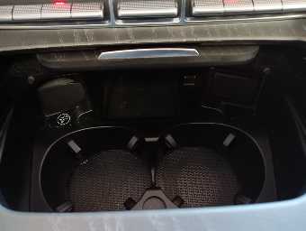 MERCEDES AMG GT 2019 Image 36