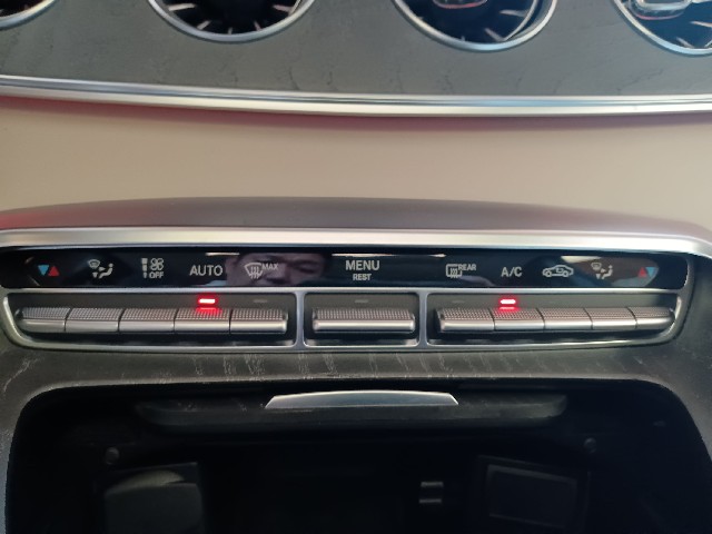 MERCEDES AMG GT 2019 Image 45