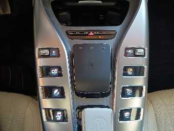 MERCEDES AMG GT 2019 Image 40