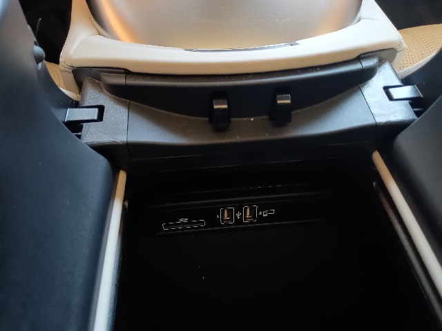 MERCEDES AMG GT 2019 Image 47