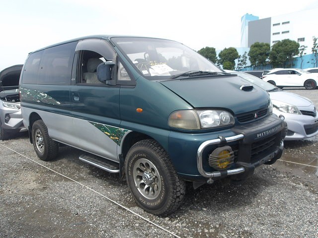 MITSUBISHI DELICA SPACE GEAR 1995 Image 20
