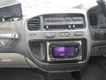 MITSUBISHI DELICA SPACE GEAR 1995 Image 6