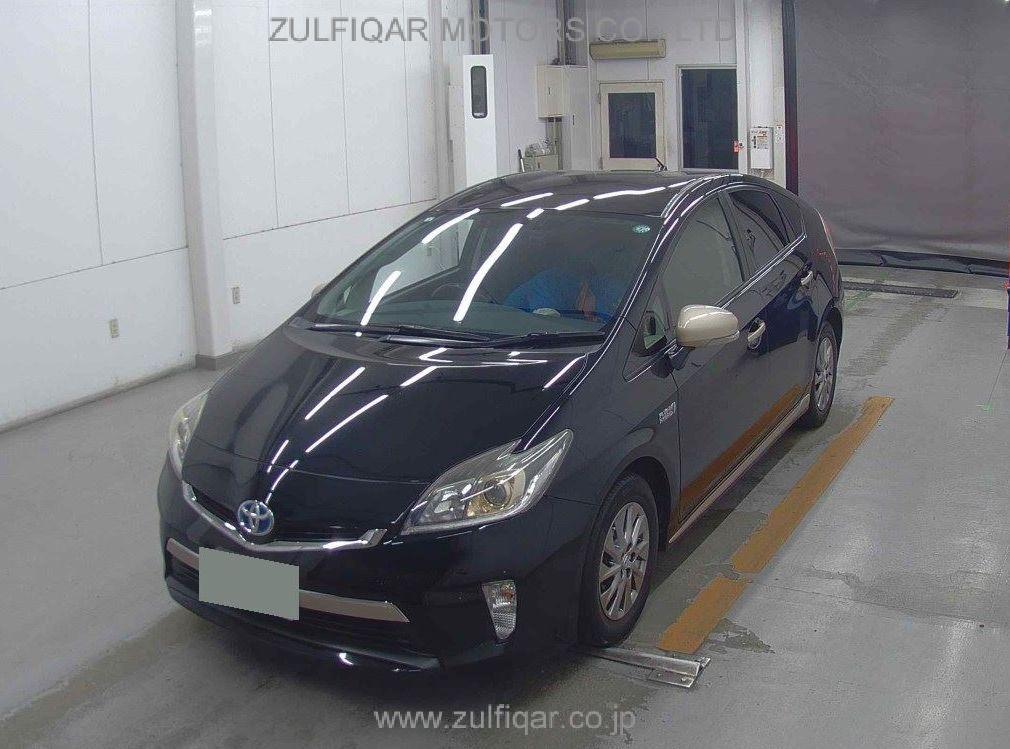 TOYOTA PRIUS PHV 2014 Image 4