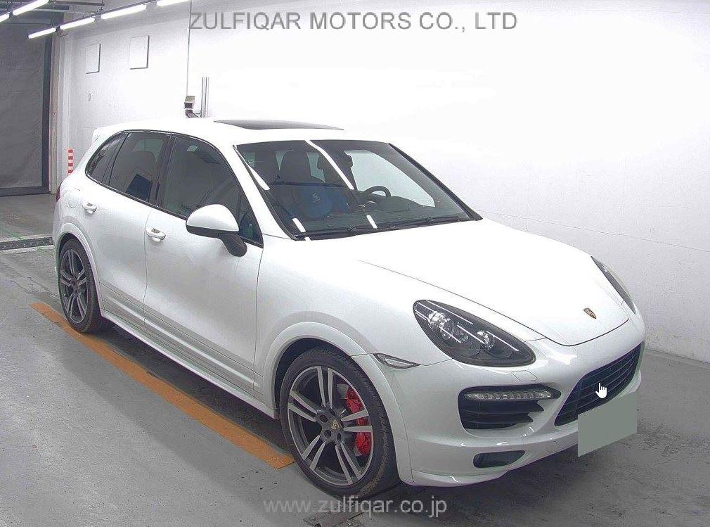 PORSCHE CAYENNE 2012 Image 4