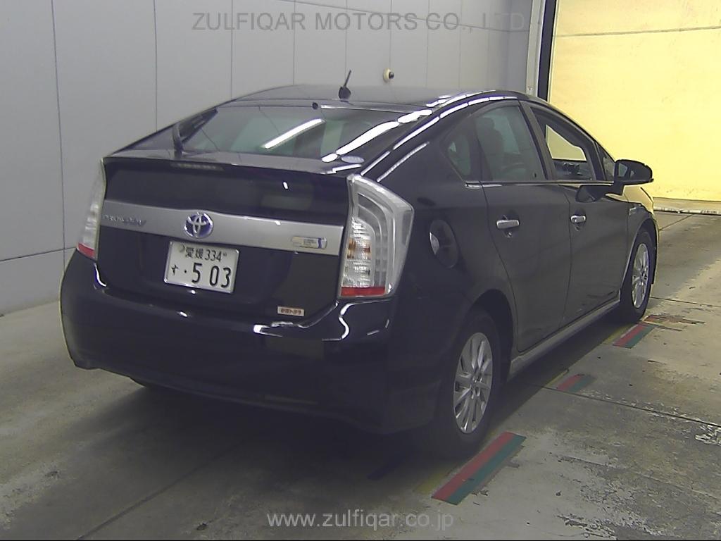 TOYOTA PRIUS PHV 2014 Image 2