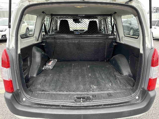 TOYOTA PROBOX 2018 Image 25