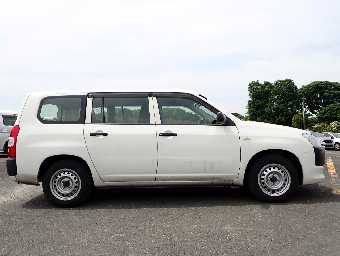 TOYOTA PROBOX 2018 Image 4
