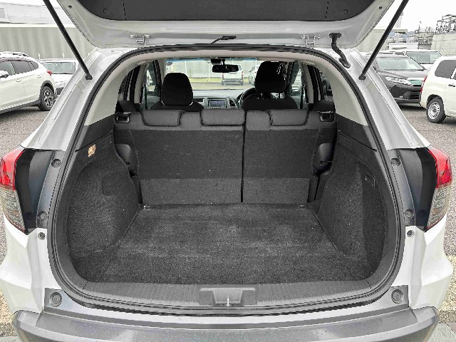 HONDA VEZEL 2020 Image 25