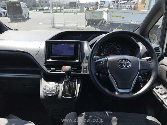 TOYOTA NOAH 2020 Image 22