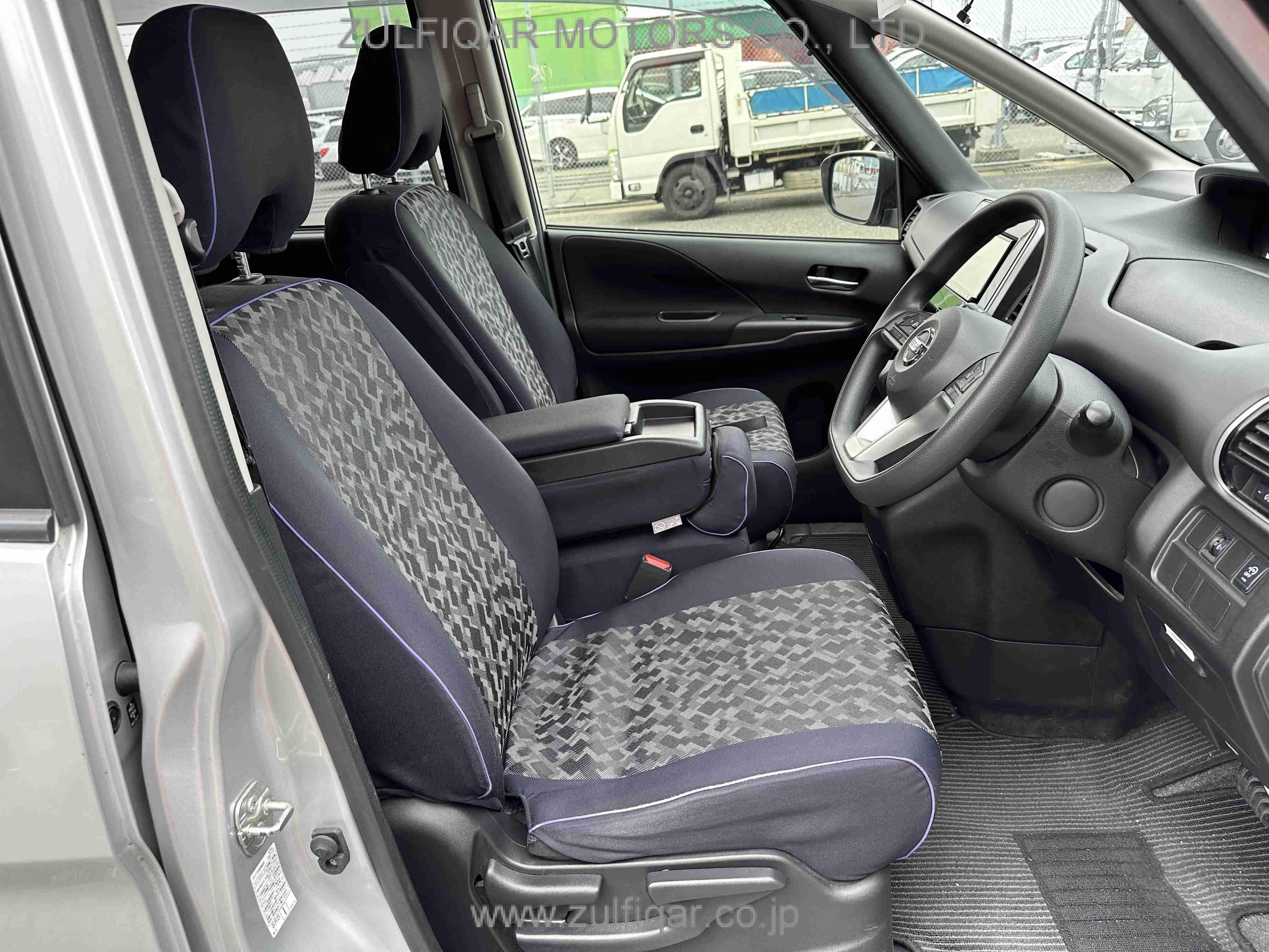 NISSAN SERENA 2019 Image 24